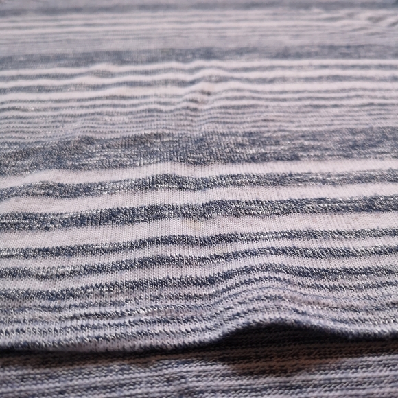 🔵3/$30  Striped T-Shirt - Picture 3 of 11